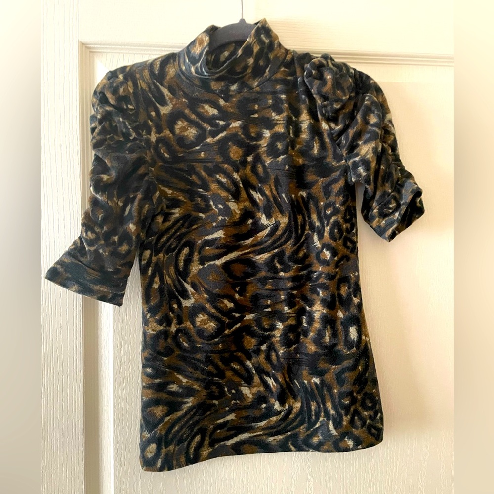 Short sleeve mock turtleneck